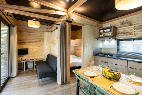 Paris, camping destination in the heart of the Bois de Boulogne - CityKamp